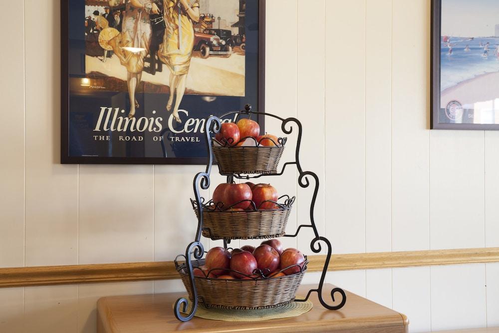 Heart O' Chicago Motel מראה חיצוני תמונה