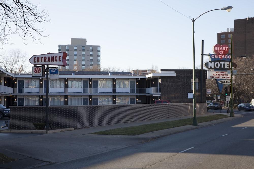 Heart O' Chicago Motel מראה חיצוני תמונה