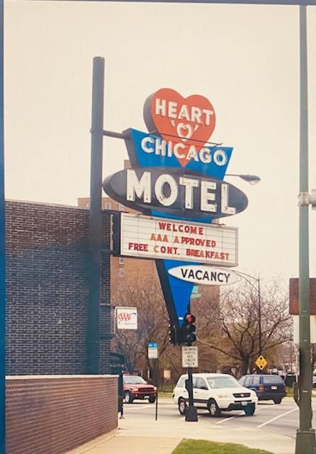 Heart O' Chicago Motel מראה חיצוני תמונה