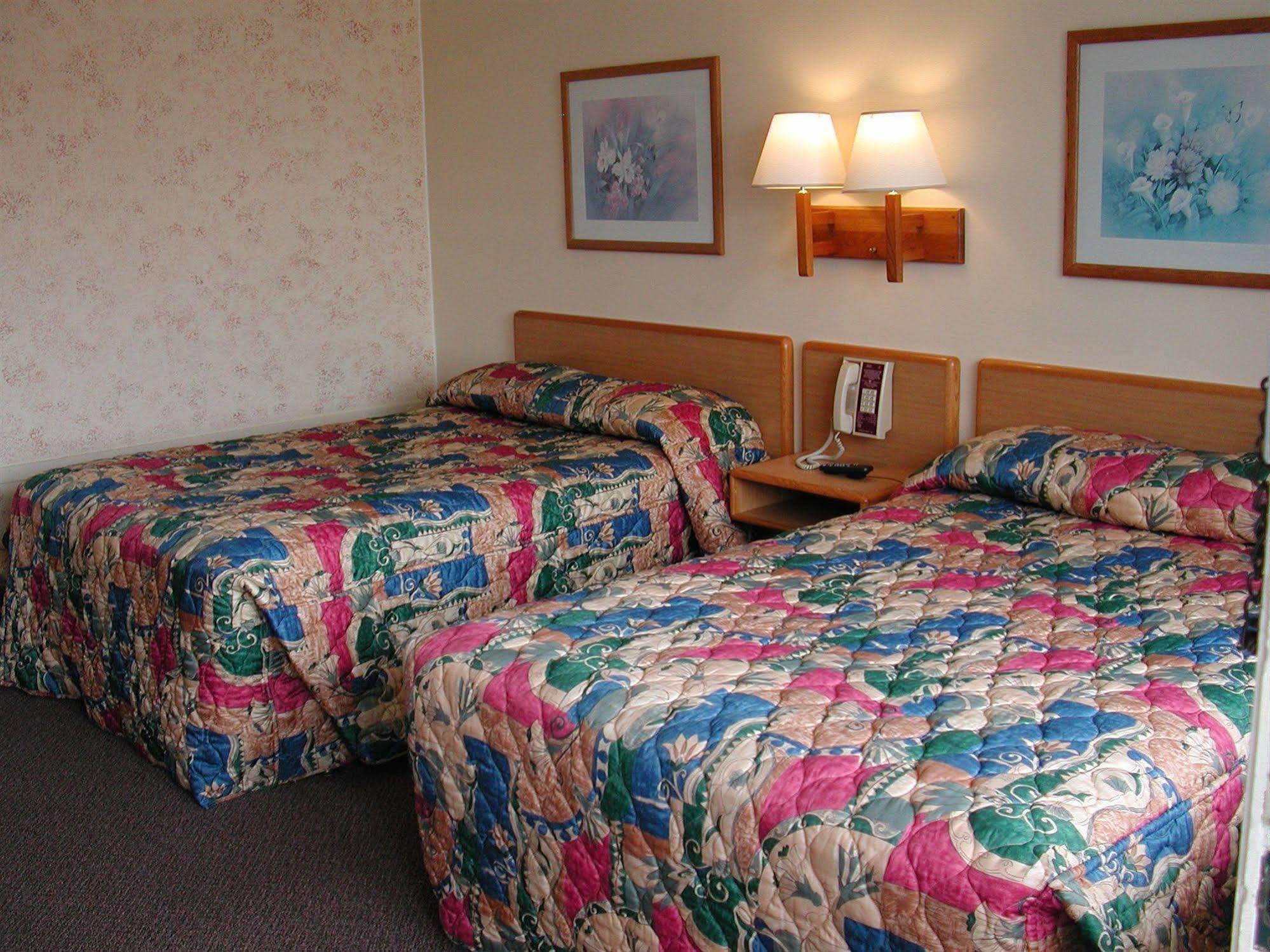 Heart O' Chicago Motel מראה חיצוני תמונה